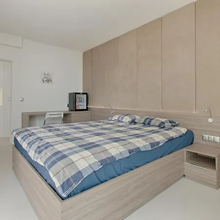 Appartamento Luxury Costa 3 *